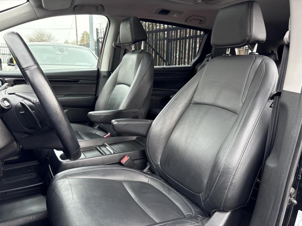 2022 Honda Odyssey EX-L w/Rear Entertainment System Photo