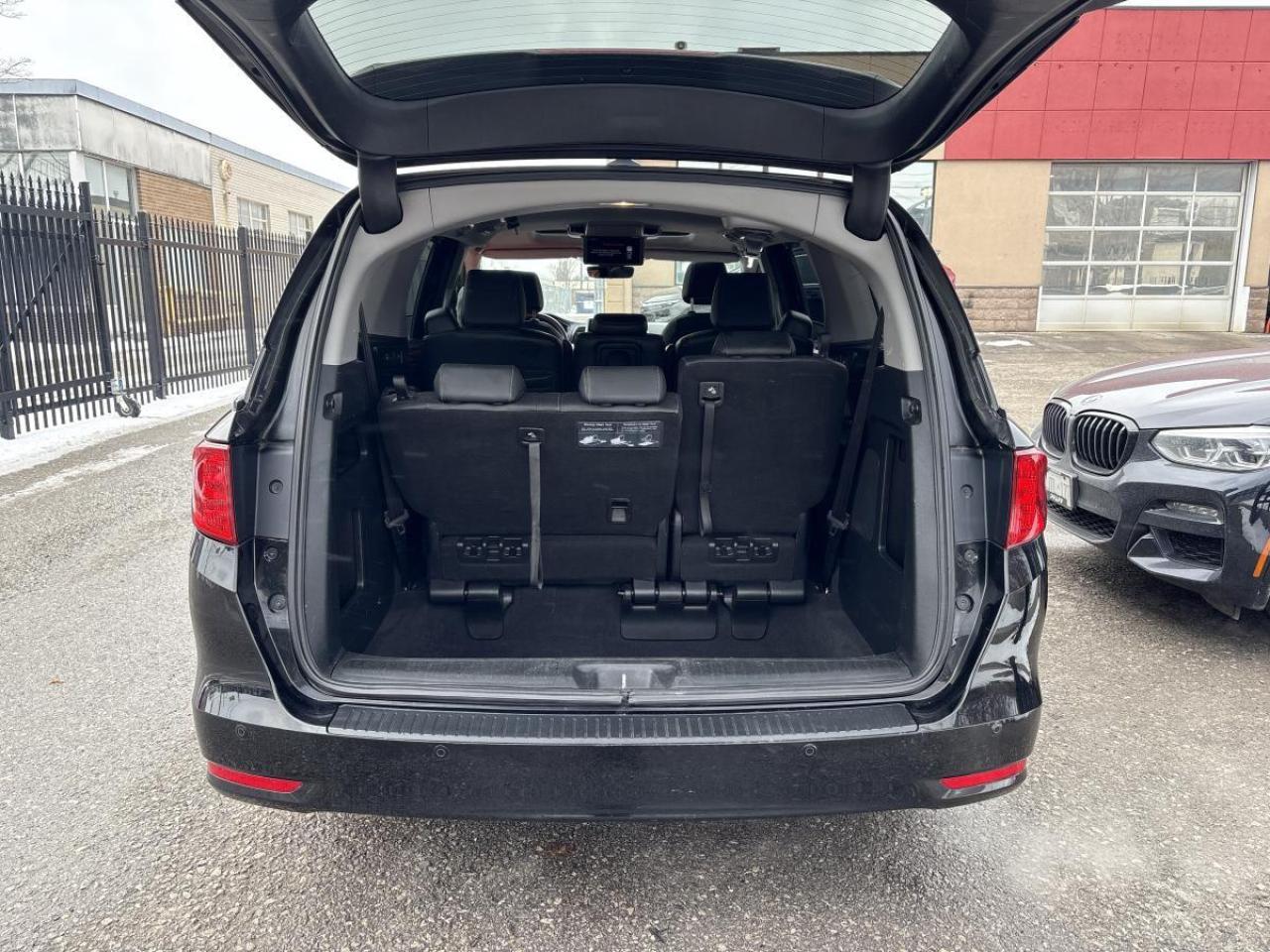 2022 Honda Odyssey EX-L w/Rear Entertainment System Photo