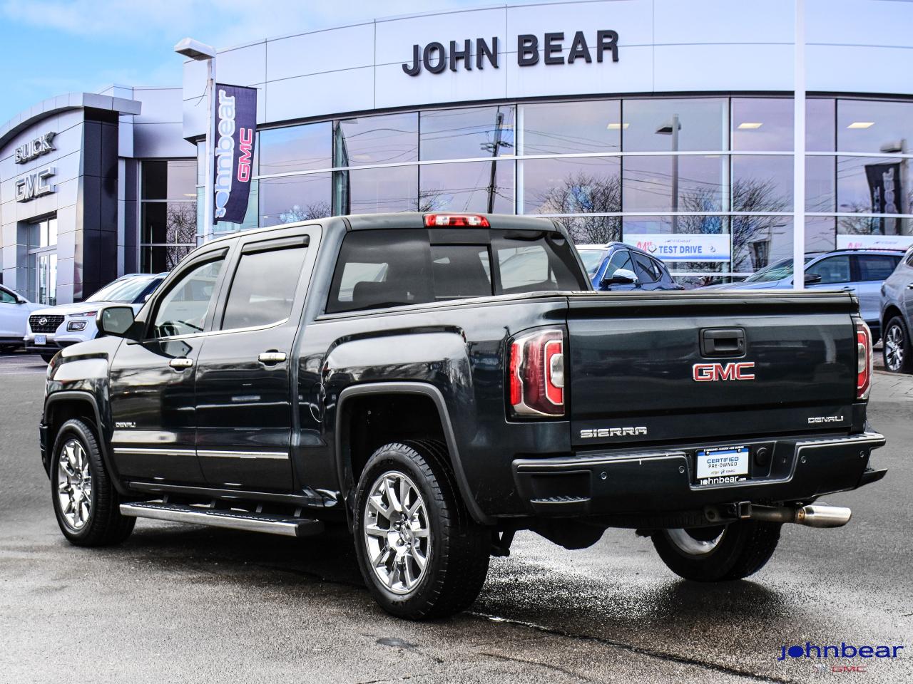 2017 GMC Sierra 1500 Denali Photo3