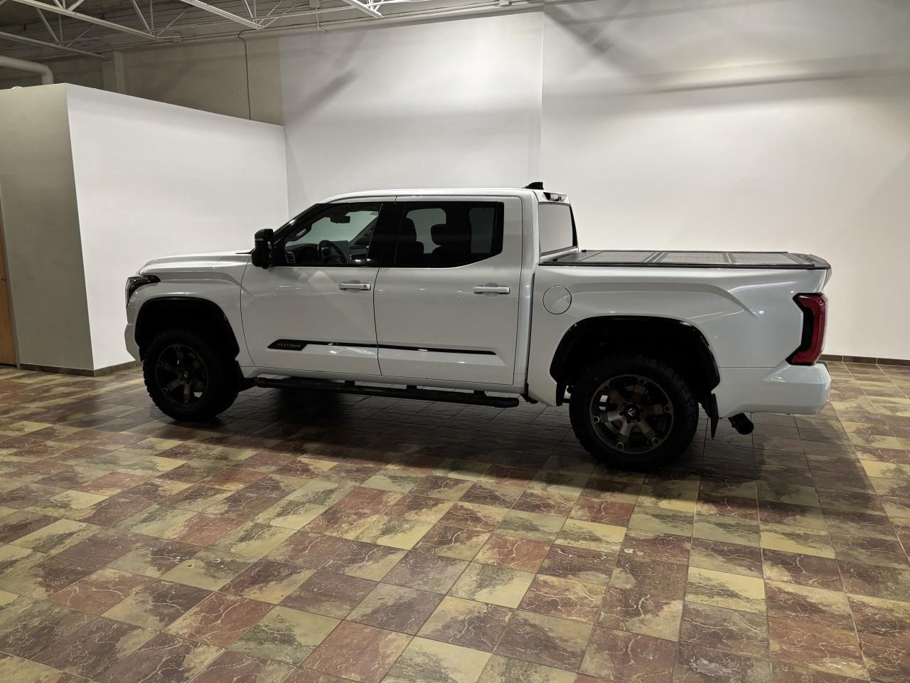 2023 Toyota Tundra Platinum Photo