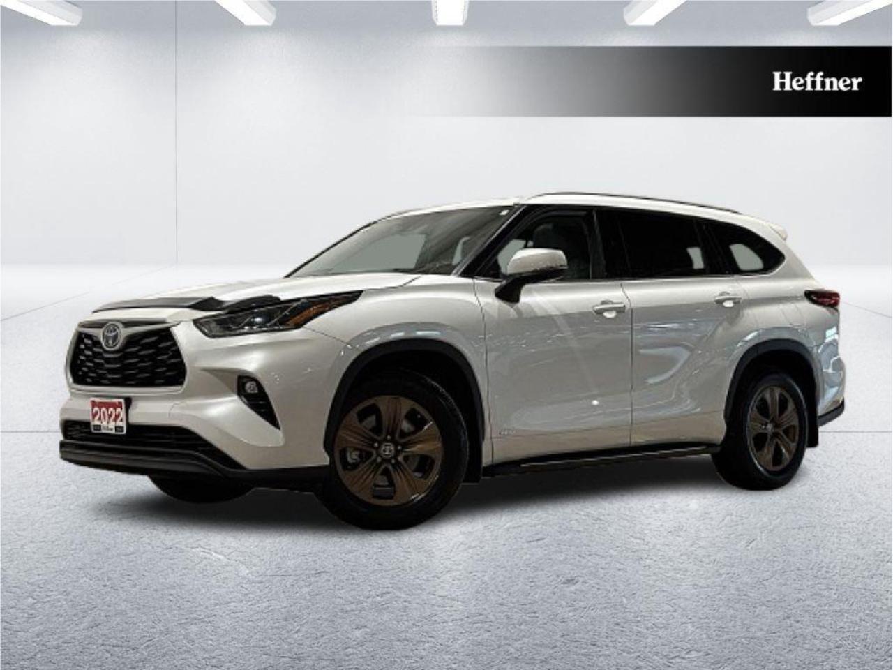 2022 Toyota Highlander Hybrid XLE Photo