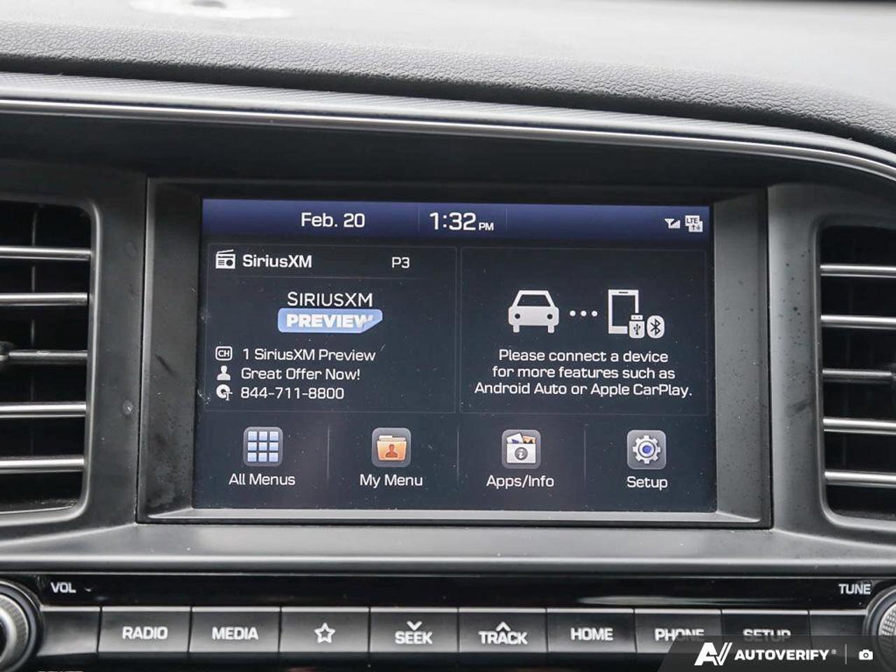 2020 Hyundai Elantra Luxury Photo