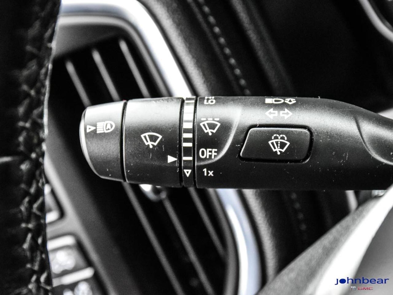 2022 GMC SIERRA 2500HD DENALI Photo