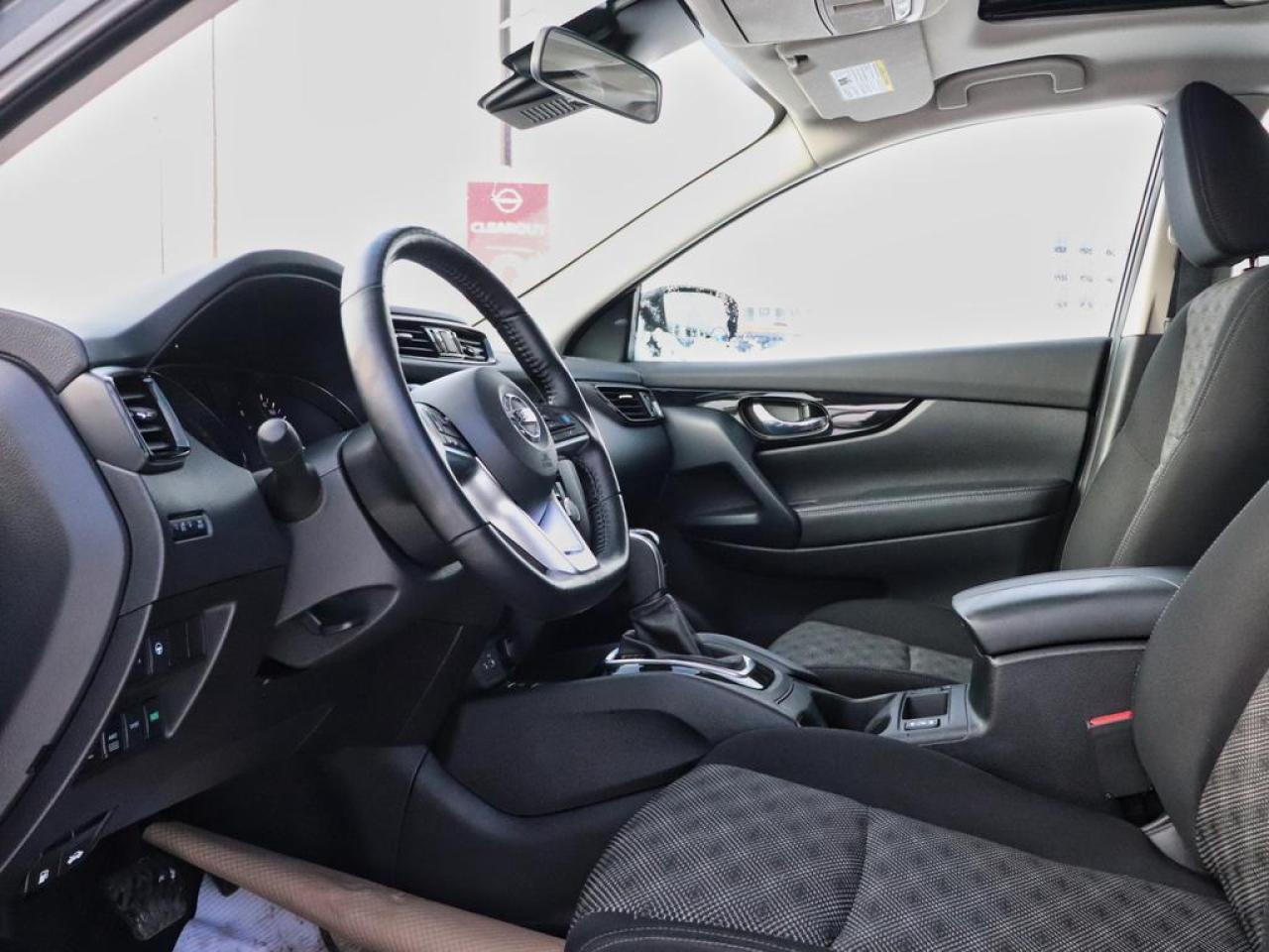 2021 Nissan Qashqai SV AWD  SUNROOF! ROOF RACKS! Photo
