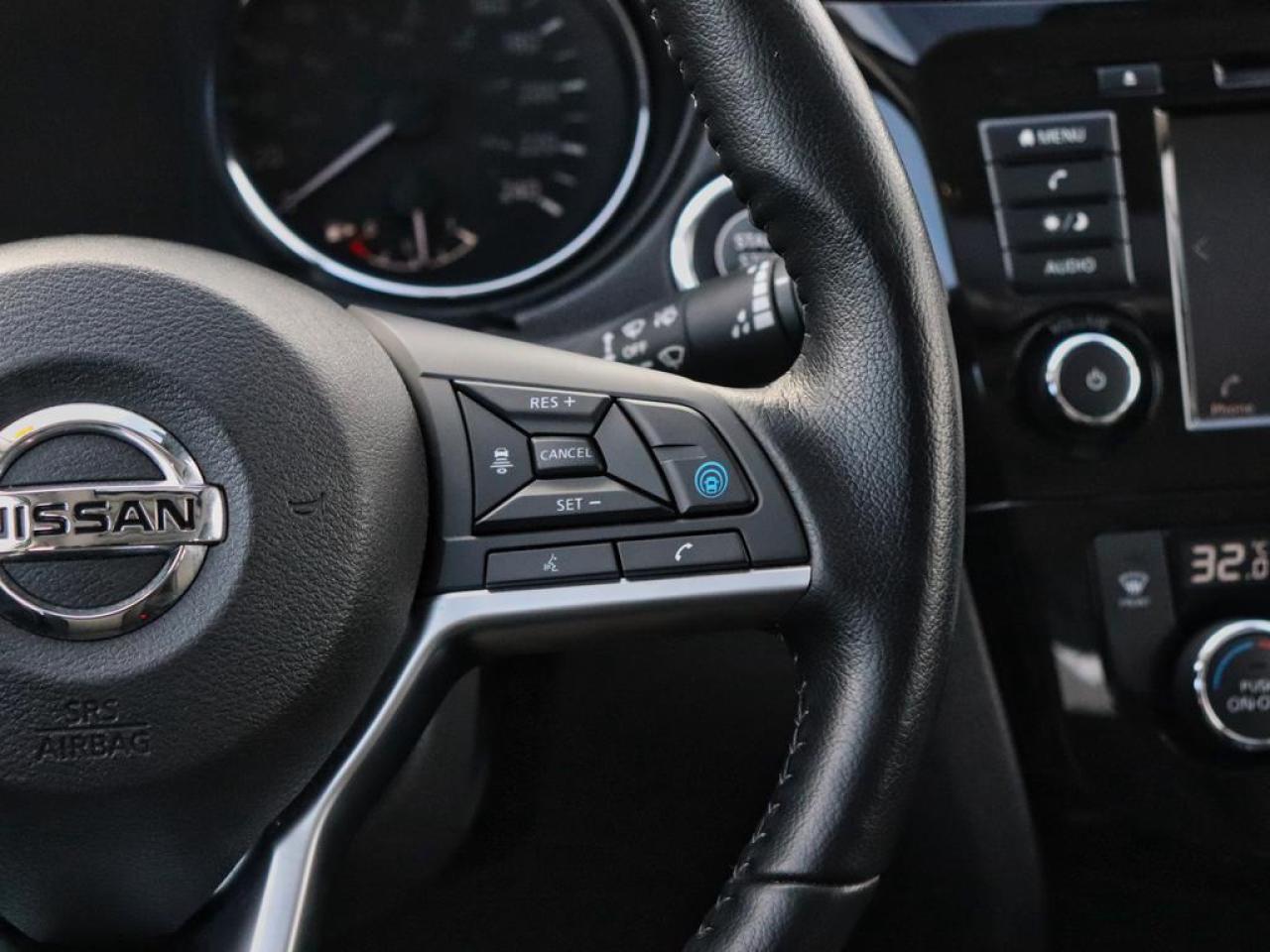 2021 Nissan Qashqai SV AWD  SUNROOF! ROOF RACKS! Photo
