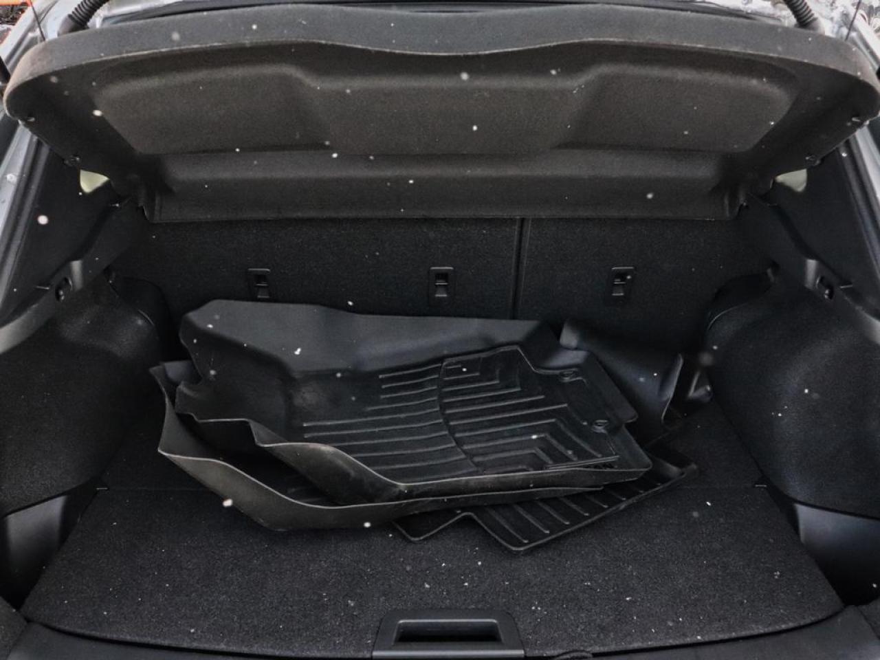 2021 Nissan Qashqai SV AWD  SUNROOF! ROOF RACKS! Photo