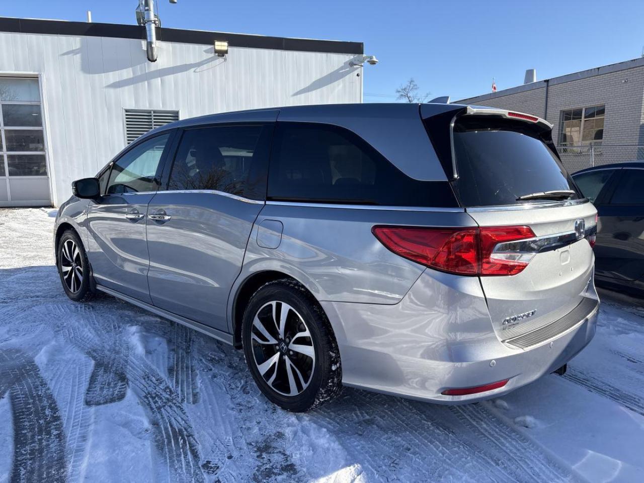2019 Honda Odyssey Touring Photo