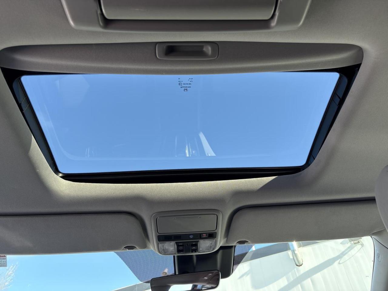 2019 Honda Odyssey Touring Photo