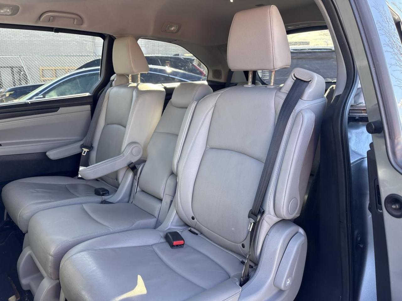 2019 Honda Odyssey Touring Photo