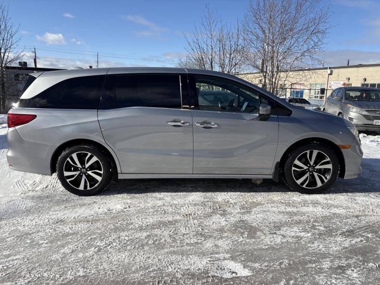 2019 Honda Odyssey Touring Photo