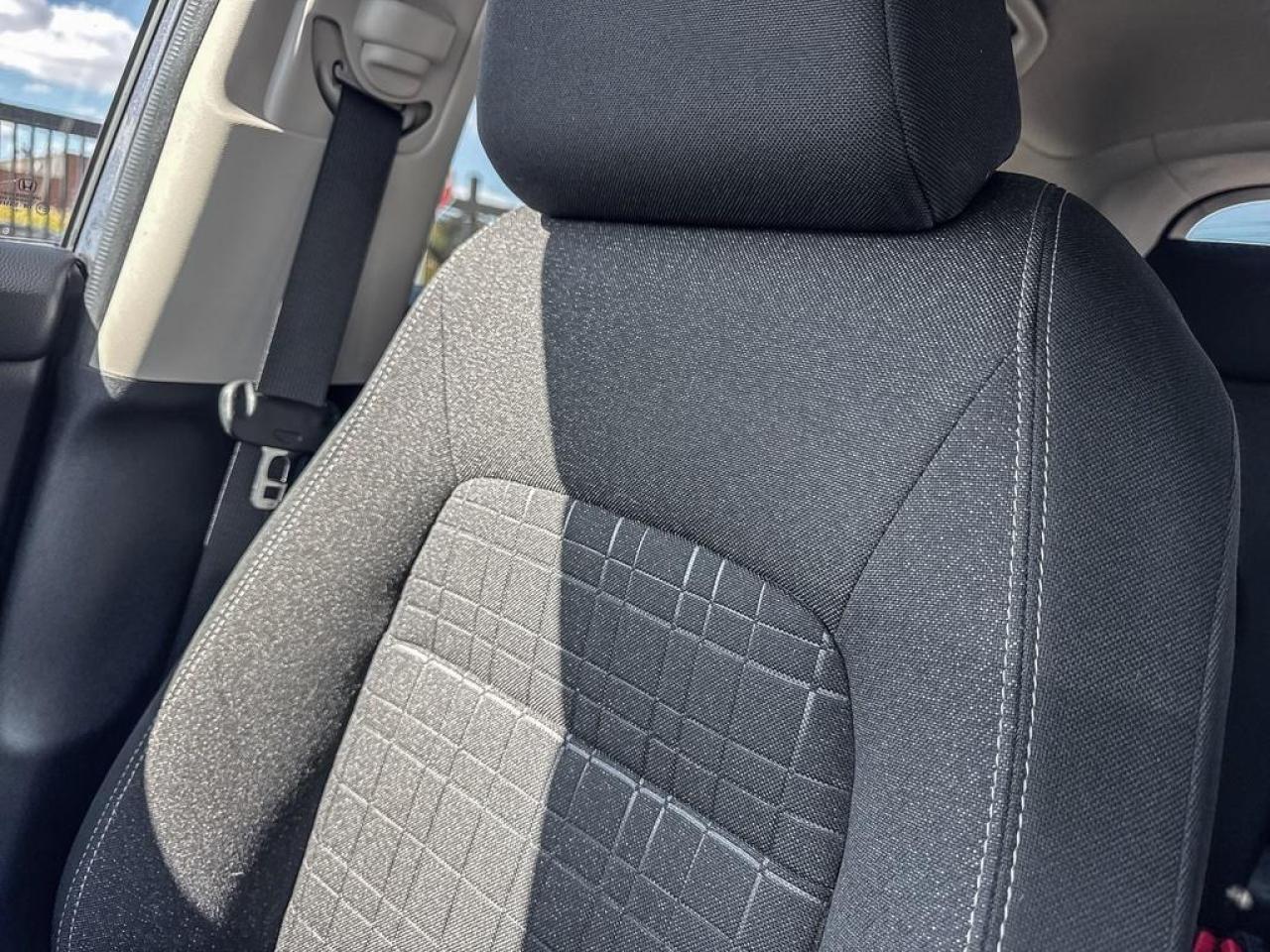 2024 Honda HR-V LX Photo