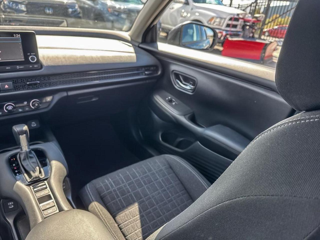 2024 Honda HR-V LX Photo