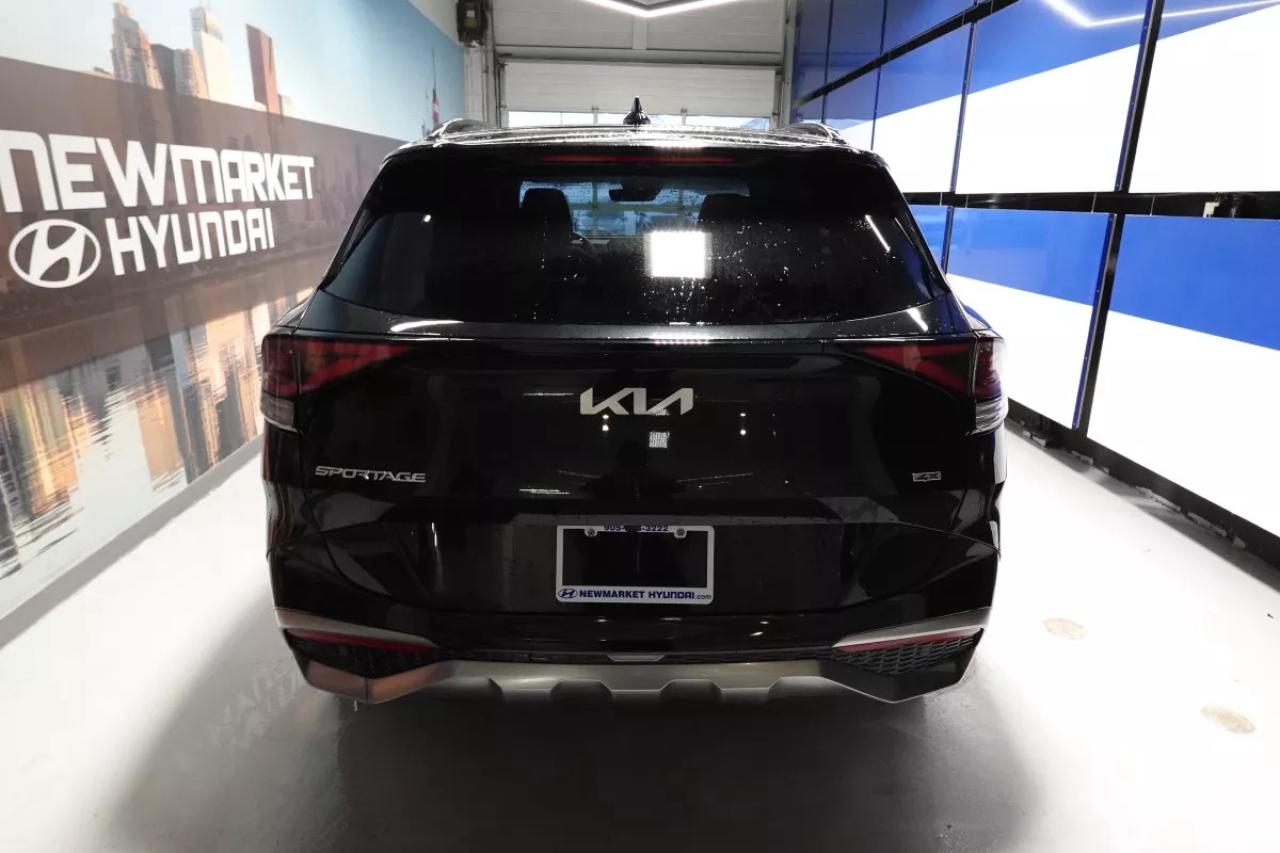 2023 Kia Sportage EX Photo4
