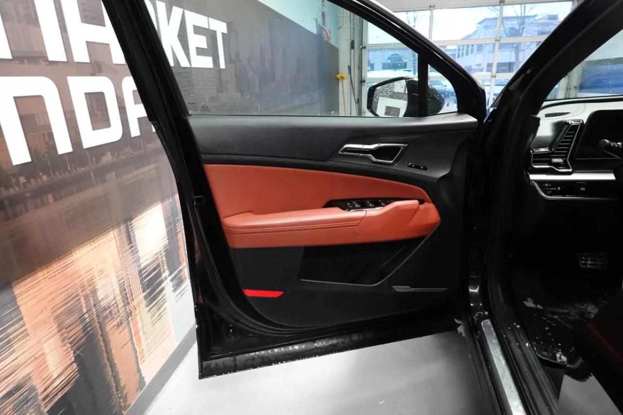 2023 Kia Sportage EX Photo