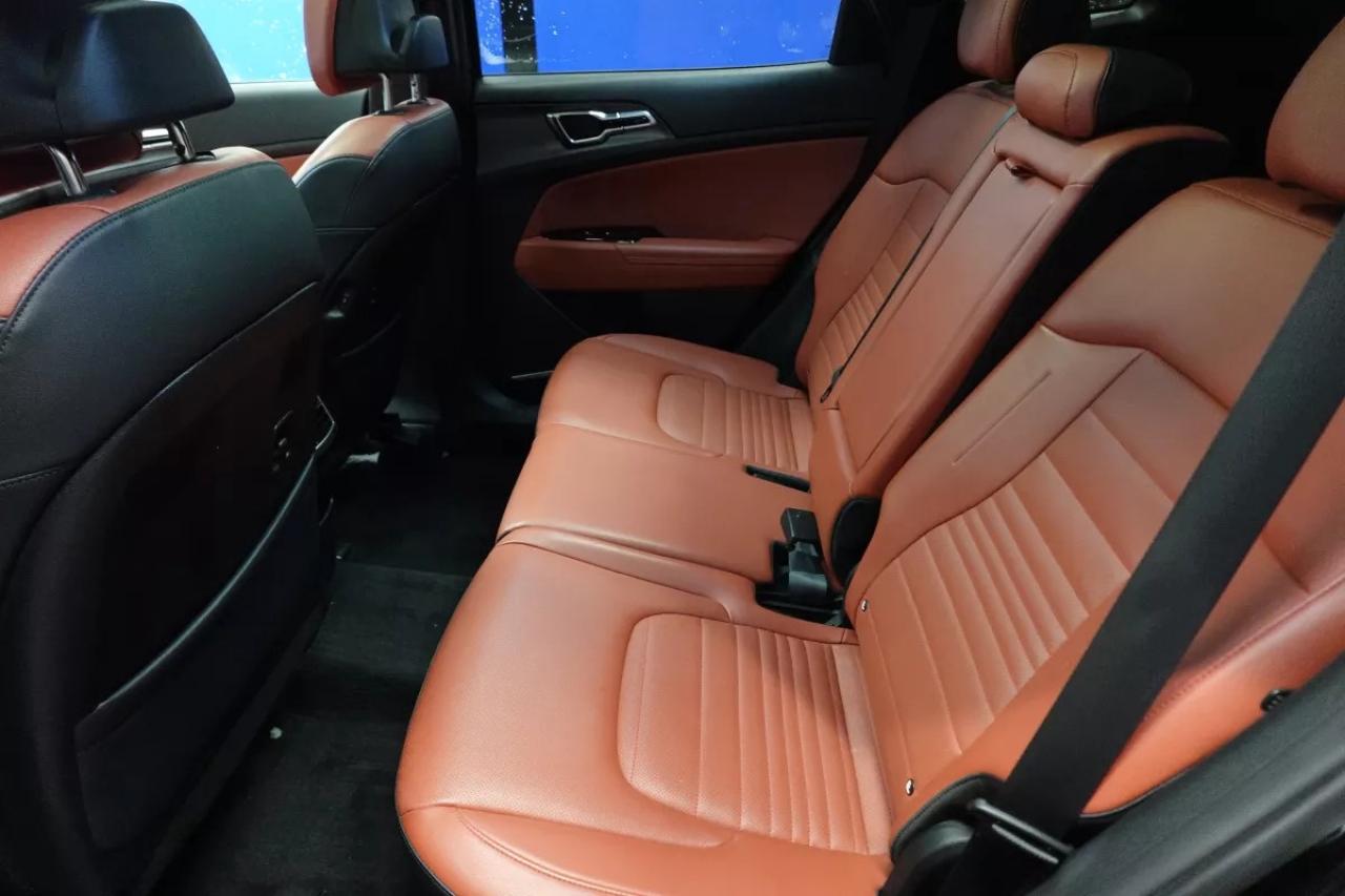 2023 Kia Sportage EX Photo