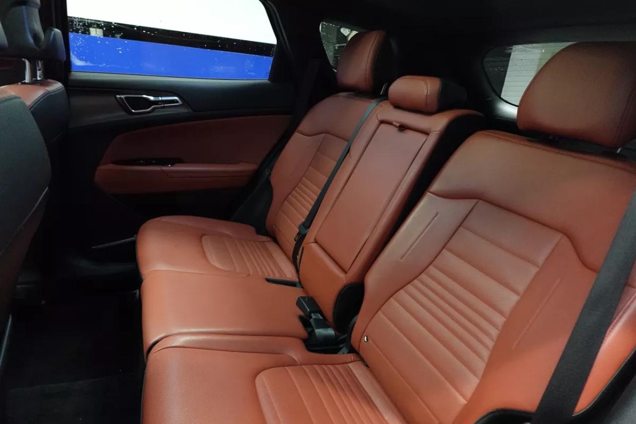 2023 Kia Sportage EX Photo