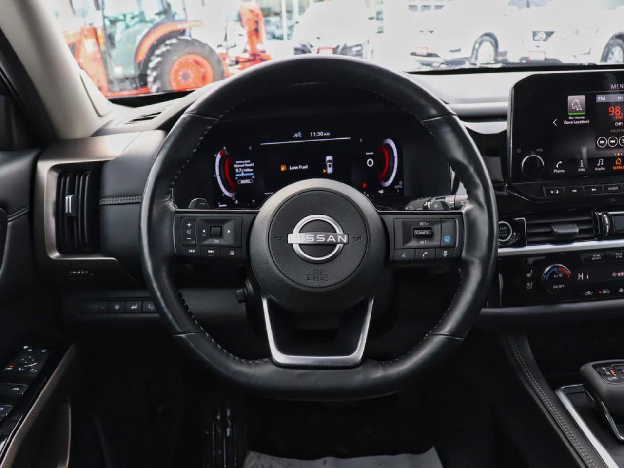 2024 Nissan Pathfinder Platinum  HUD, COOLED SEATS,BOSE Photo