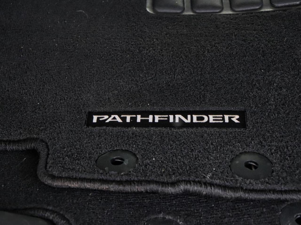 2024 Nissan Pathfinder Platinum  HUD, COOLED SEATS,BOSE Photo