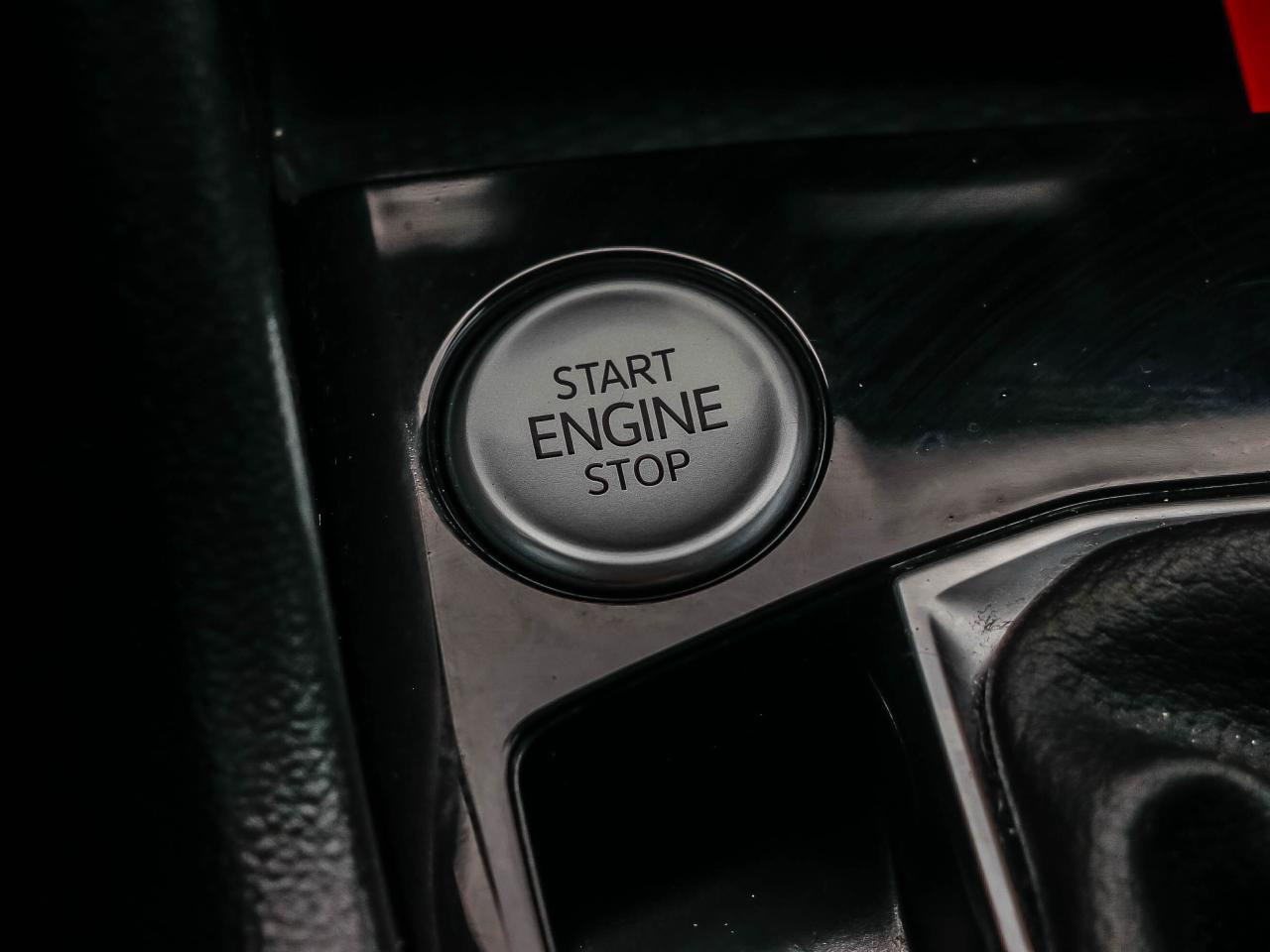 2022 Volkswagen Taos Highline 4MOTION Photo