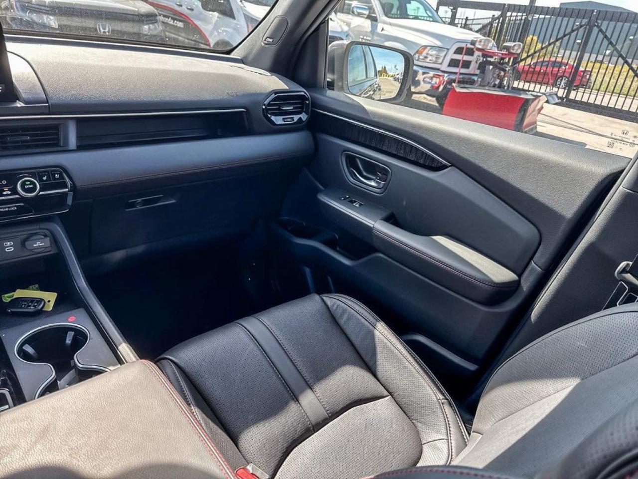 2025 Honda Pilot Black Edition Photo