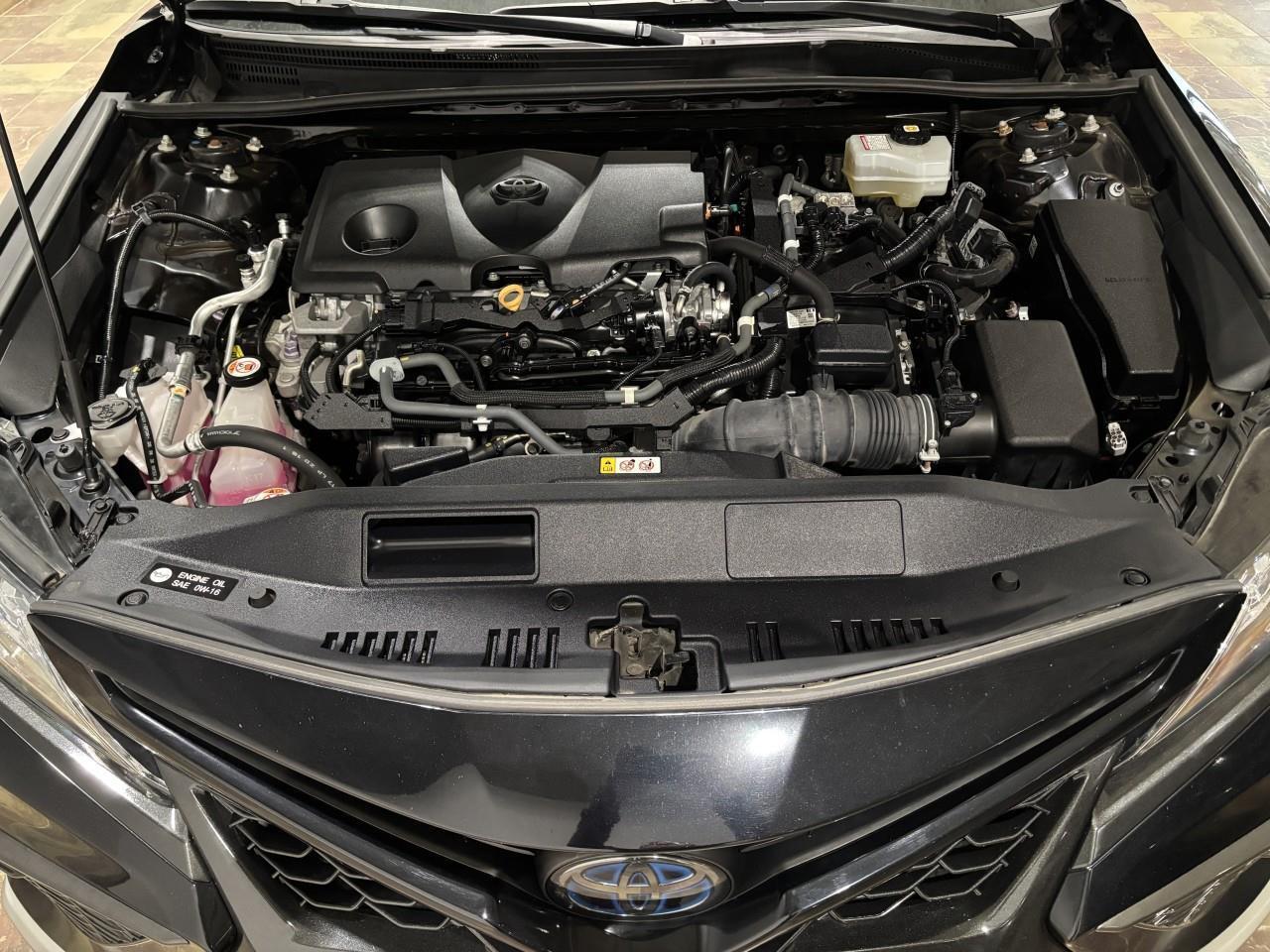 2021 Toyota Camry Hybrid XSE Photo