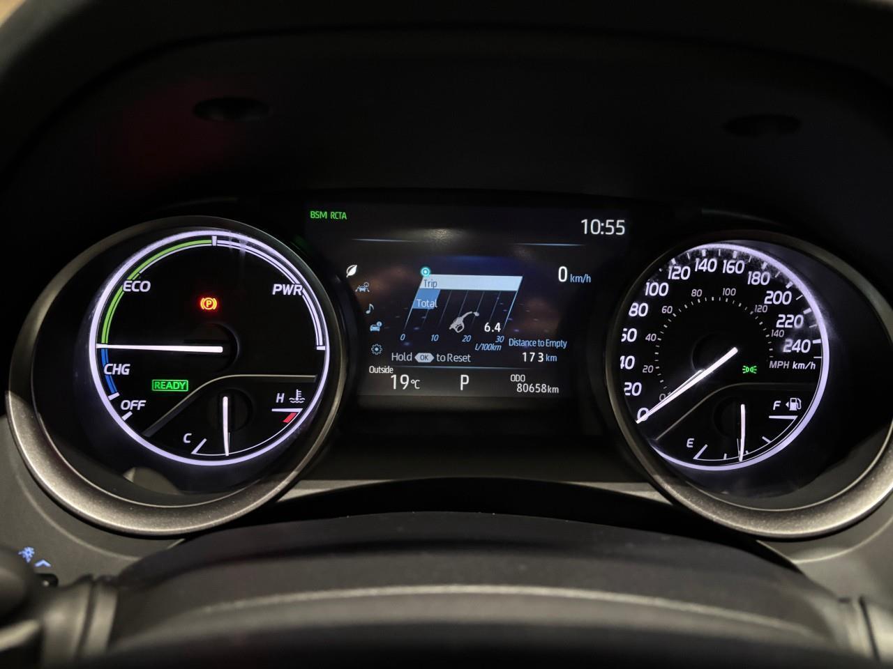 2021 Toyota Camry Hybrid XSE Photo