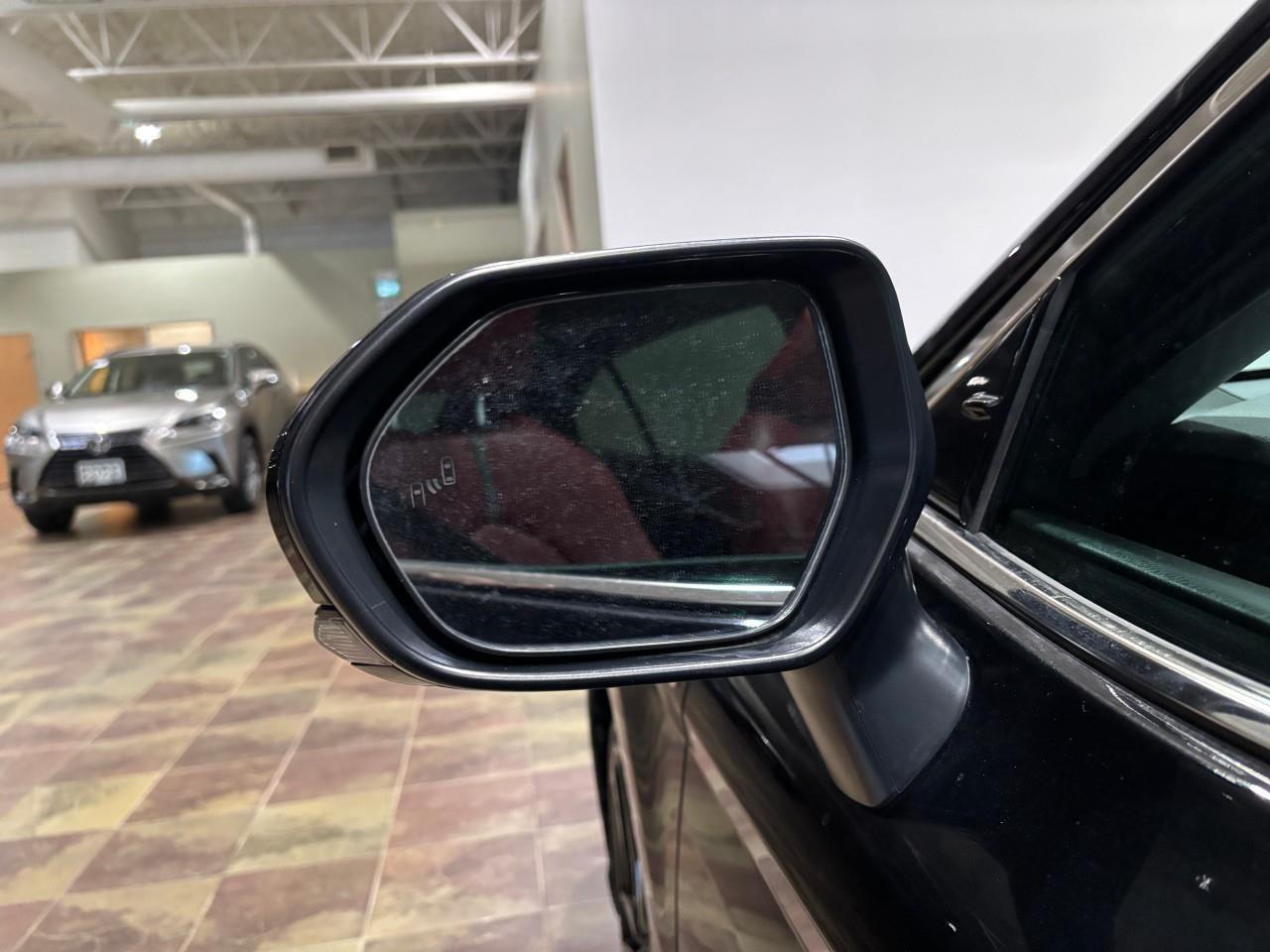 2021 Toyota Camry Hybrid XSE Photo