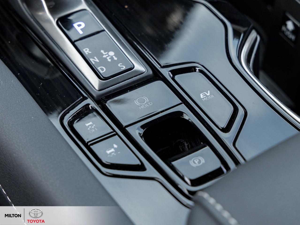 2024 Lexus RX 350H SUNROOF VENTILATED SEATS HEATED STEERING CARPLAY O Photo