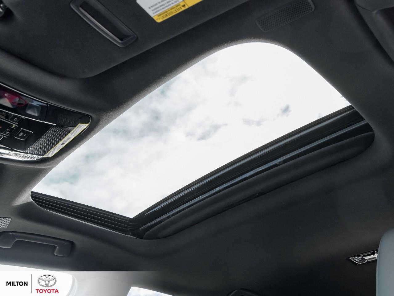 2024 Lexus RX 350H SUNROOF VENTILATED SEATS HEATED STEERING CARPLAY O Photo