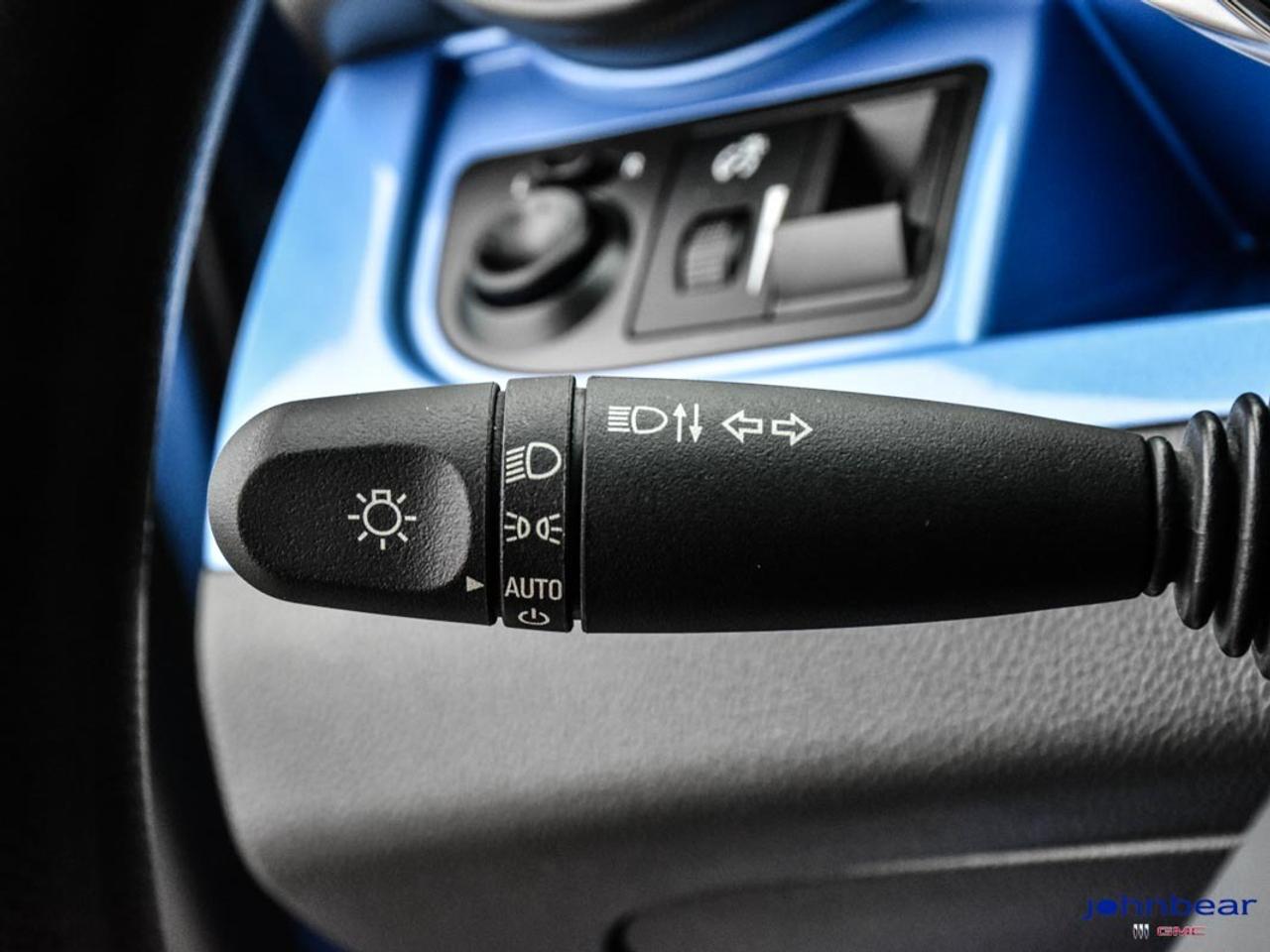 2014 Chevrolet Spark LT Photo