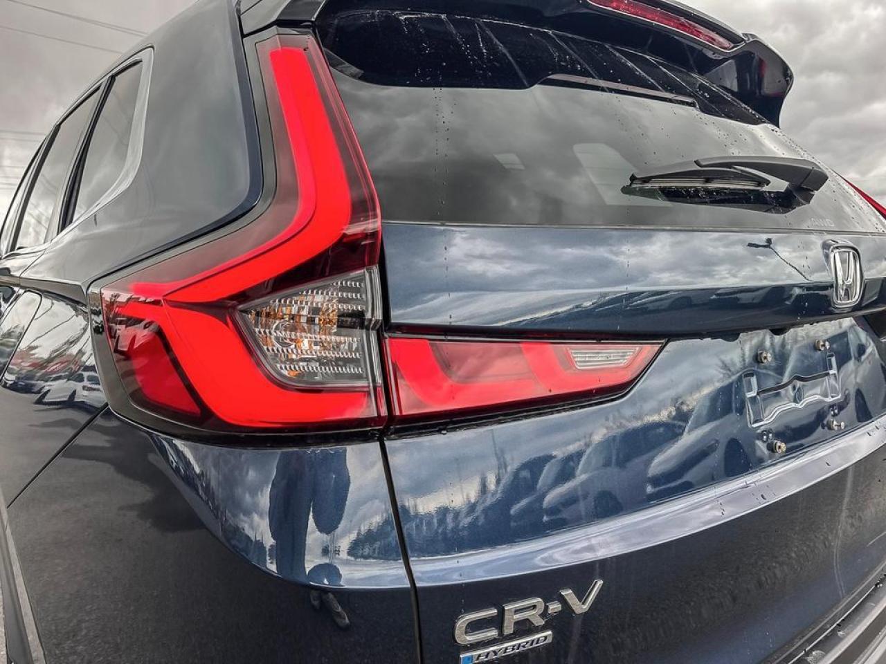 2025 Honda CR-V Hybrid Touring Photo