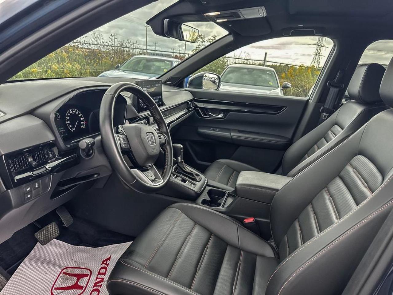 2025 Honda CR-V Hybrid Touring Photo