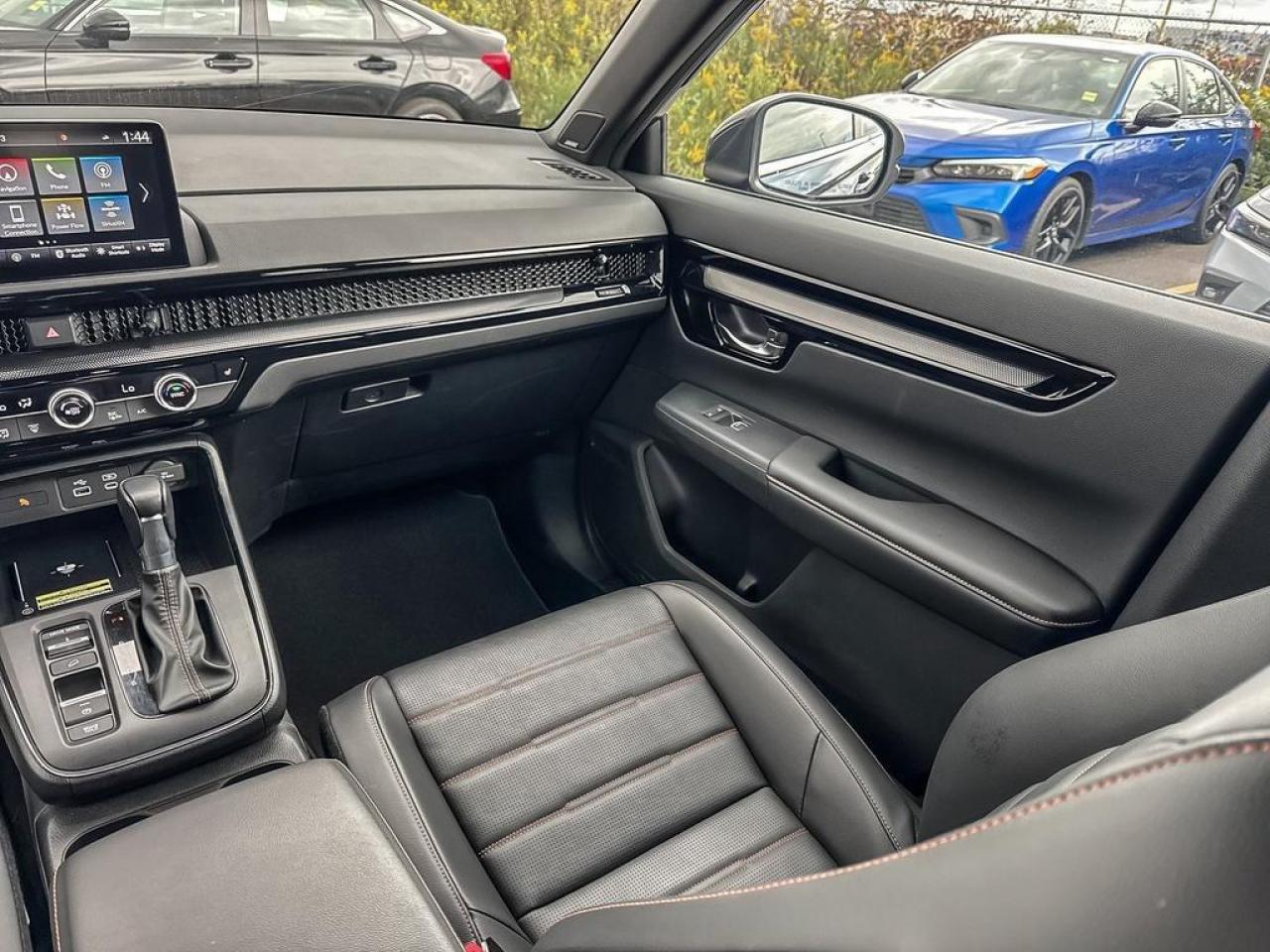 2025 Honda CR-V Hybrid Touring Photo