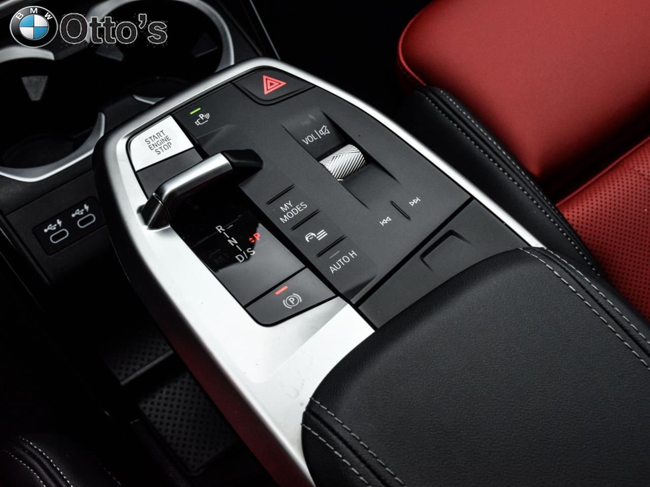 2024 BMW X1 xDrive28i M Sport Package Premium Essential Packag Photo