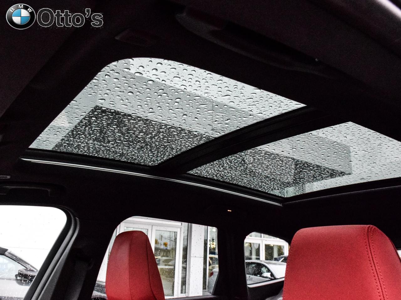 2024 BMW X1 xDrive28i M Sport Package Premium Essential Packag Photo