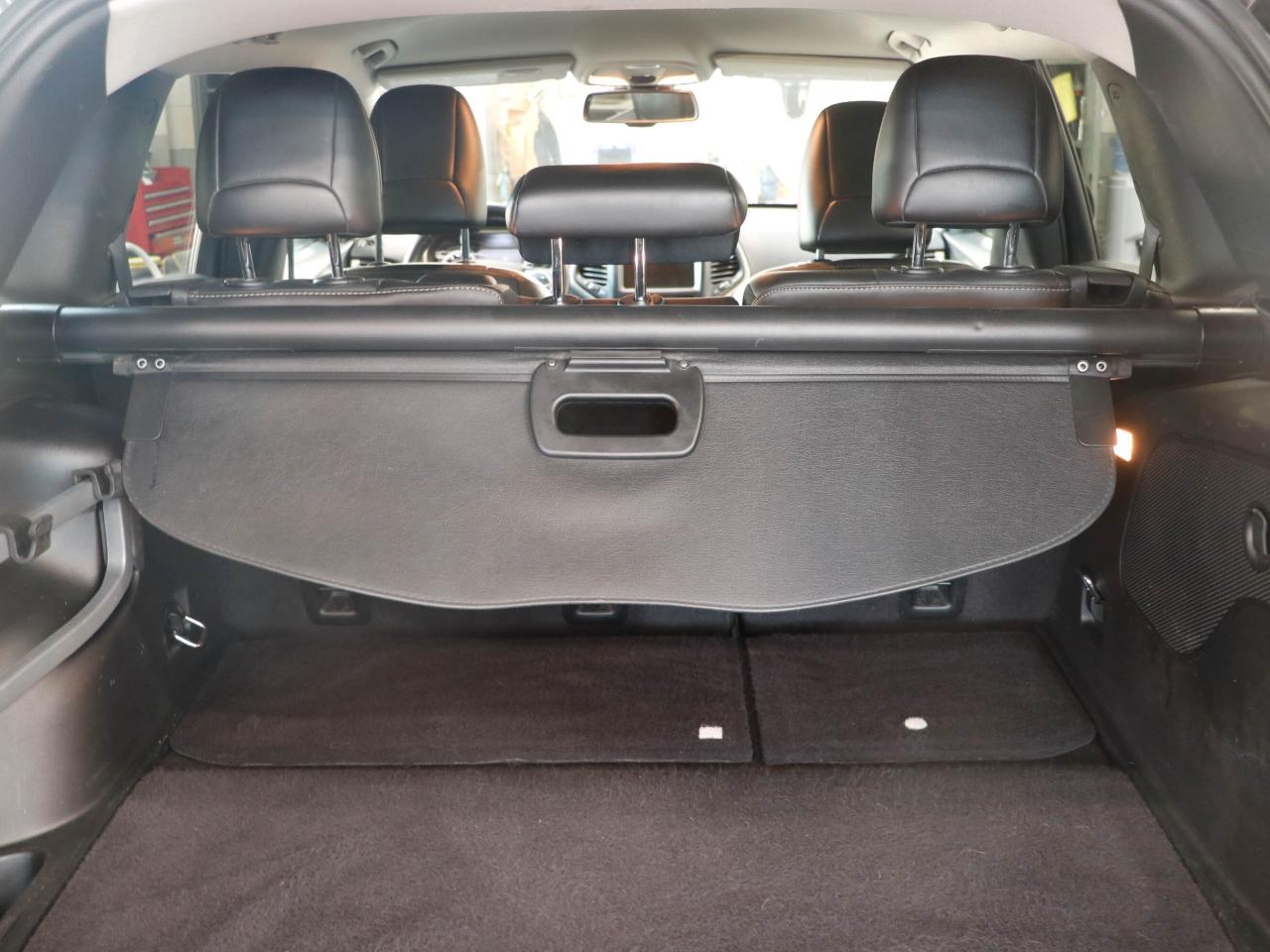 2015 Jeep Cherokee 4WD 4Dr Limited Photo