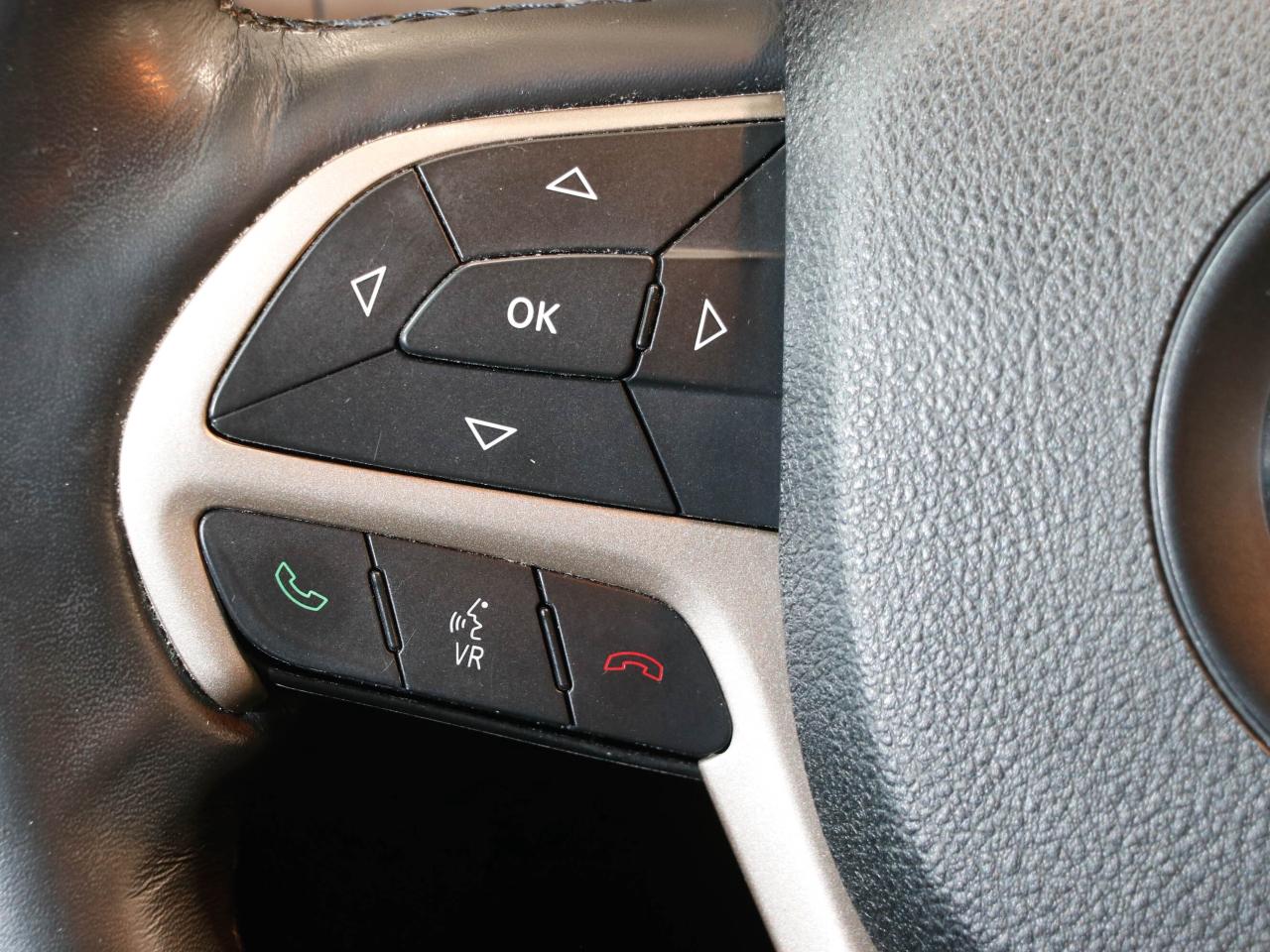 2015 Jeep Cherokee 4WD 4Dr Limited Photo