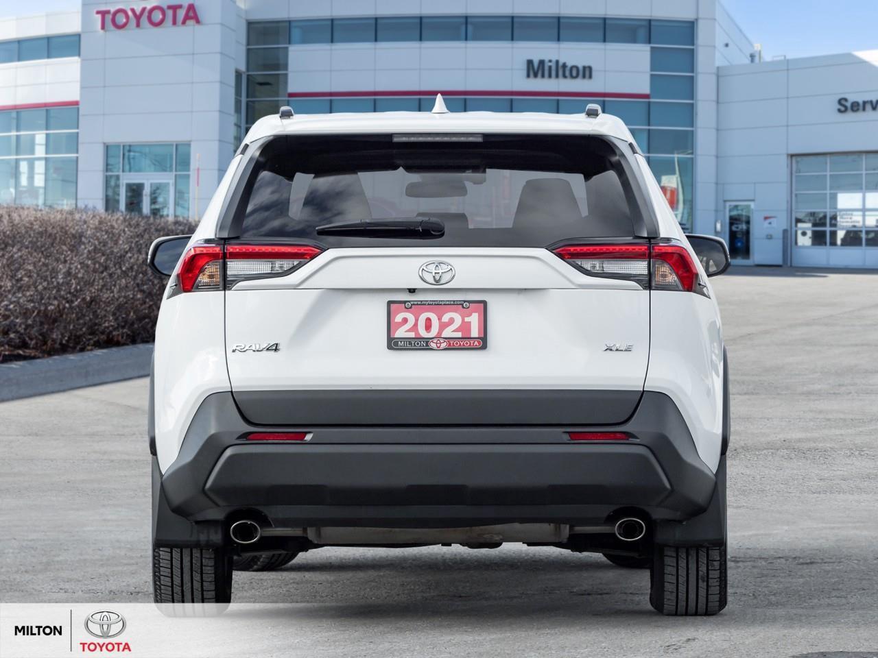 2021 Toyota RAV4 SUNROOF HEATED STEERING SMART KEY XLE Photo