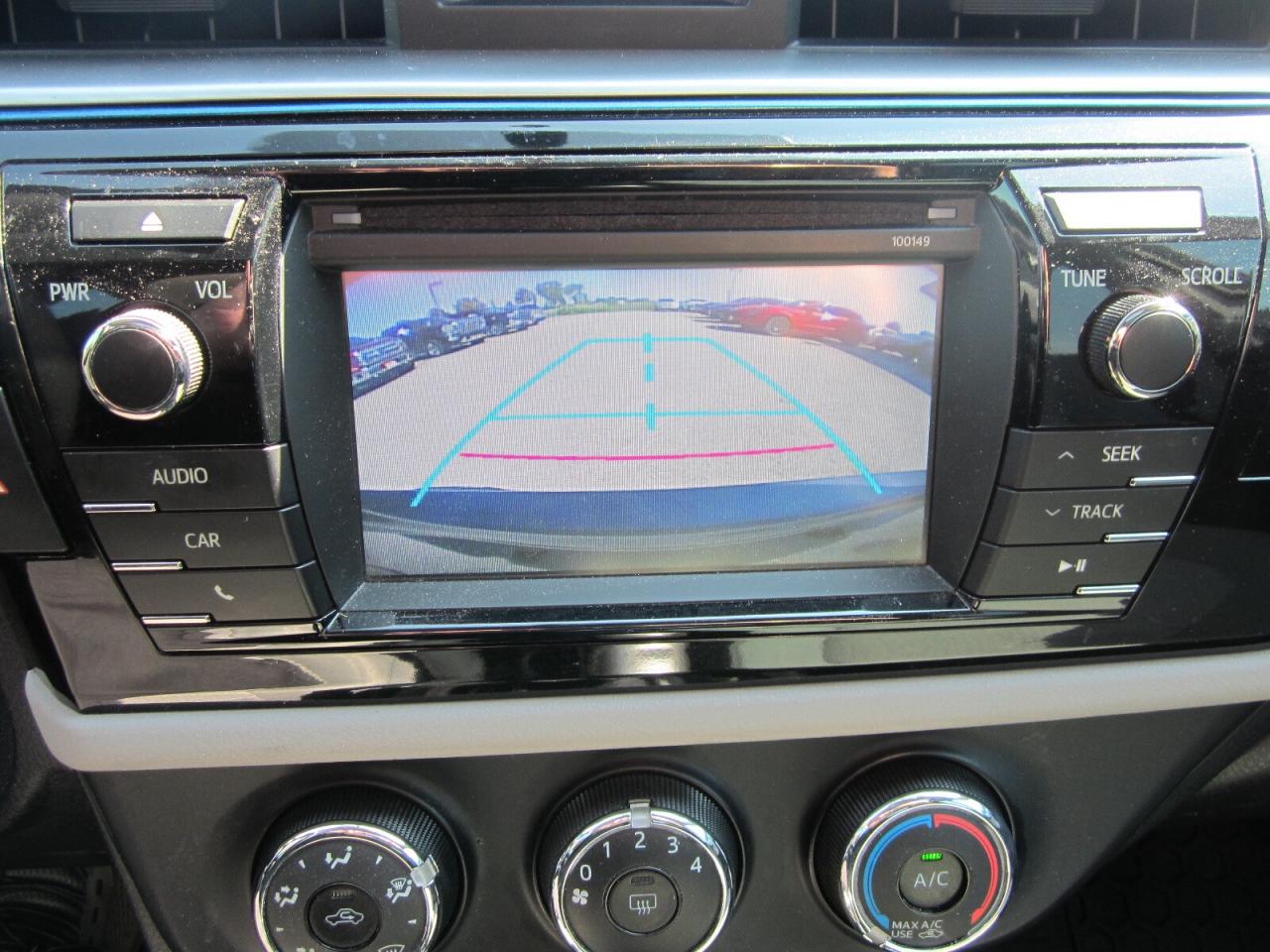 2014 Toyota Corolla 4dr Sdn CVT LE NO ACCIDENTS Photo