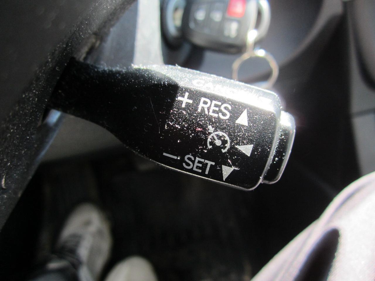 2014 Toyota Corolla 4dr Sdn CVT LE NO ACCIDENTS Photo