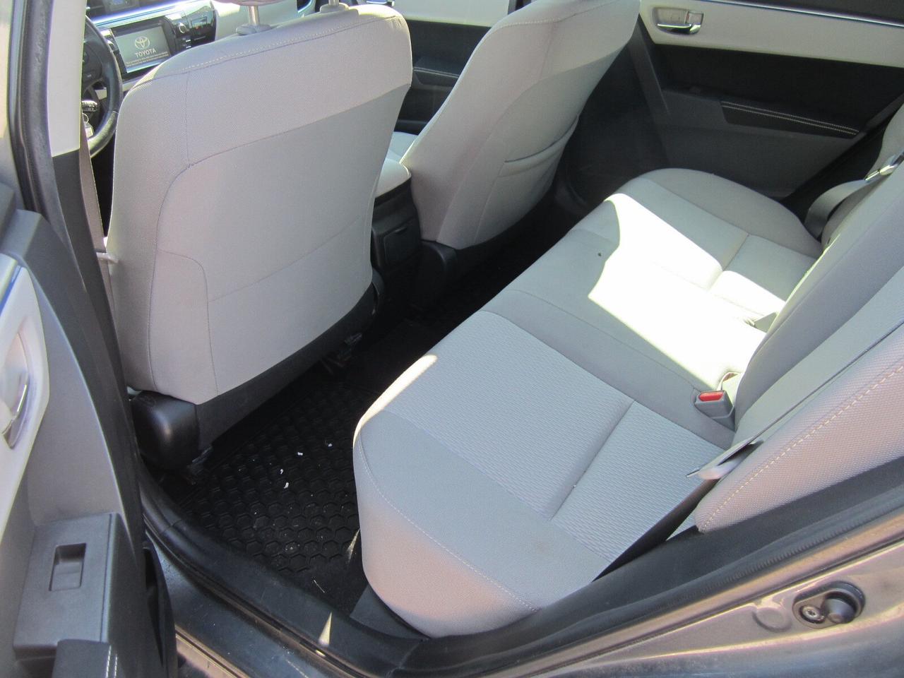 2014 Toyota Corolla 4dr Sdn CVT LE NO ACCIDENTS Photo