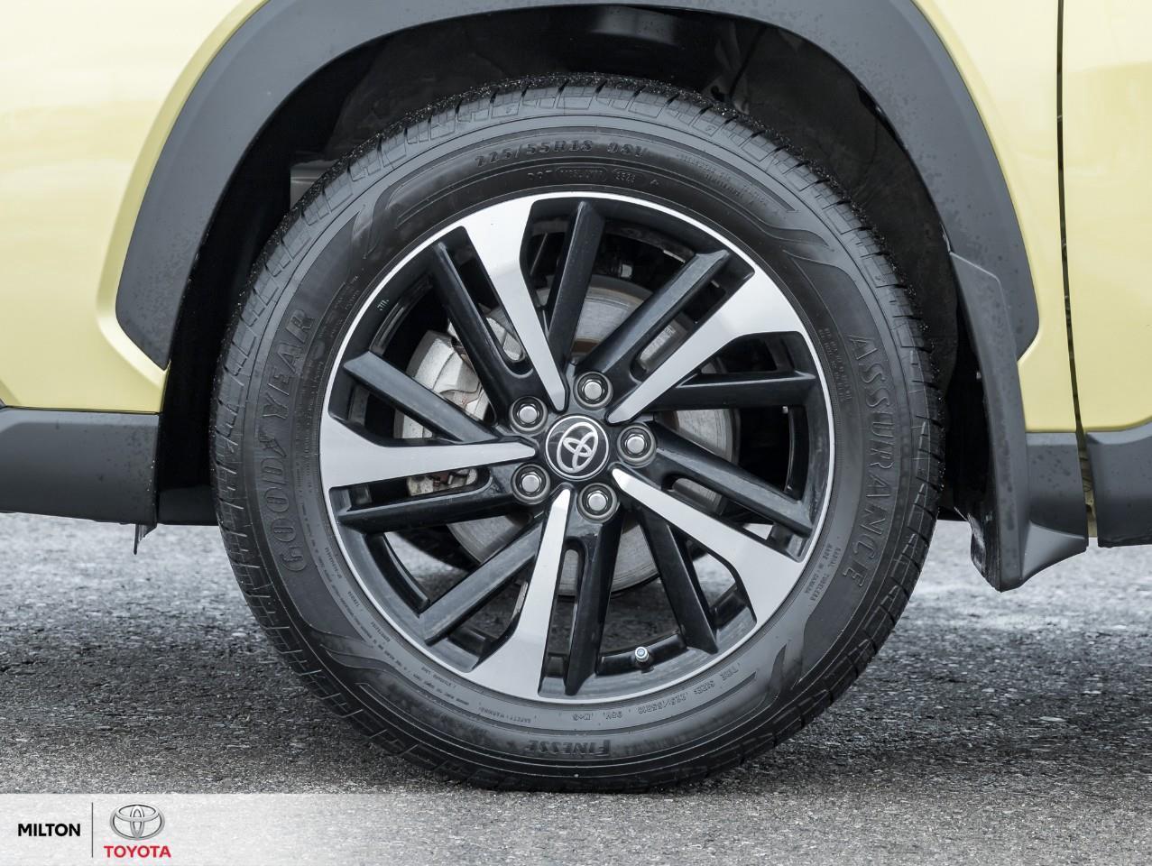 2023 Toyota Corolla Cross JBL STEREO LEATHER POWER SEATS ONE OWNER TCUV XSE Photo