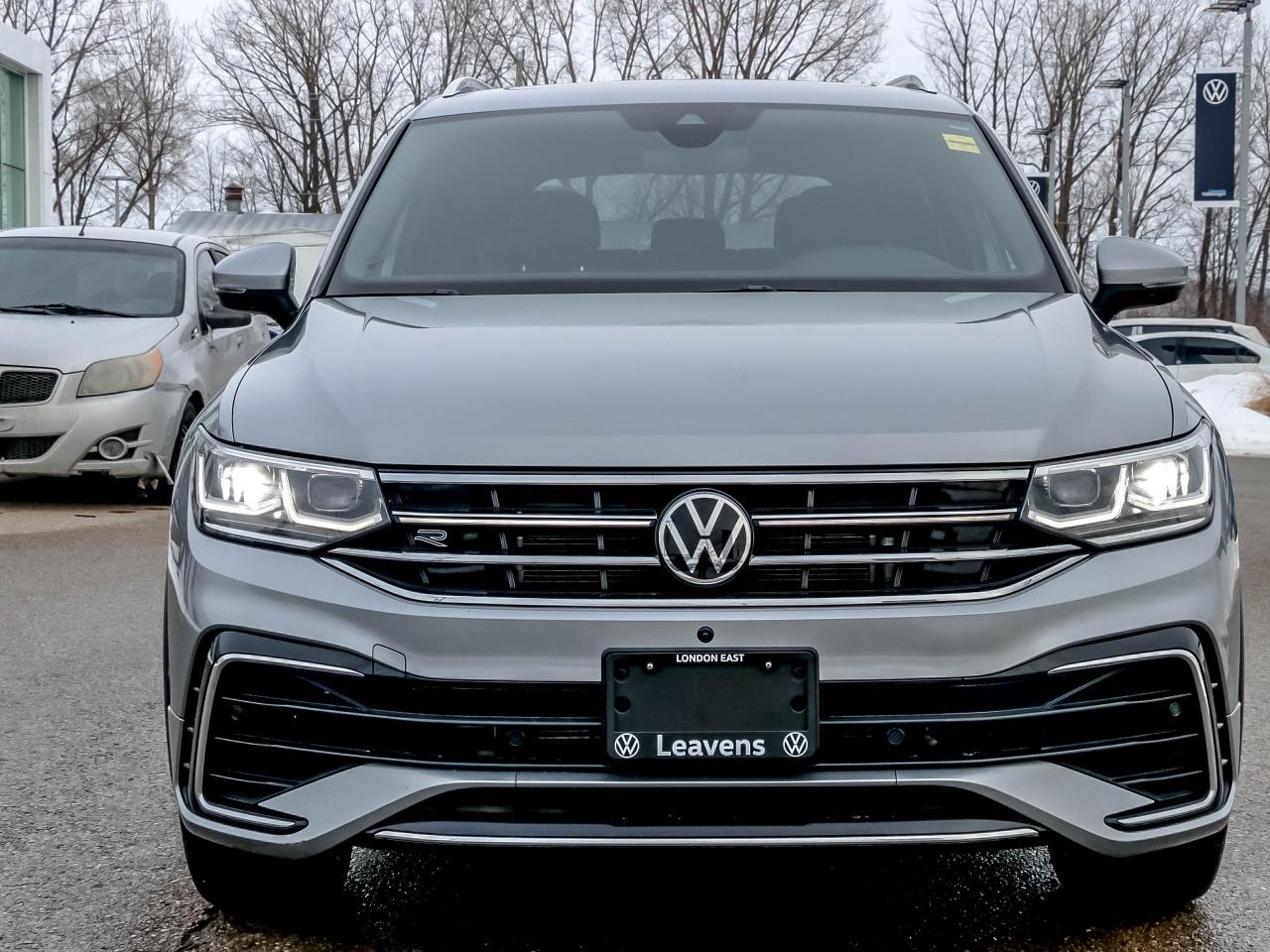 2022 Volkswagen Tiguan HIGHLINE R-LINE 4MOTION Photo