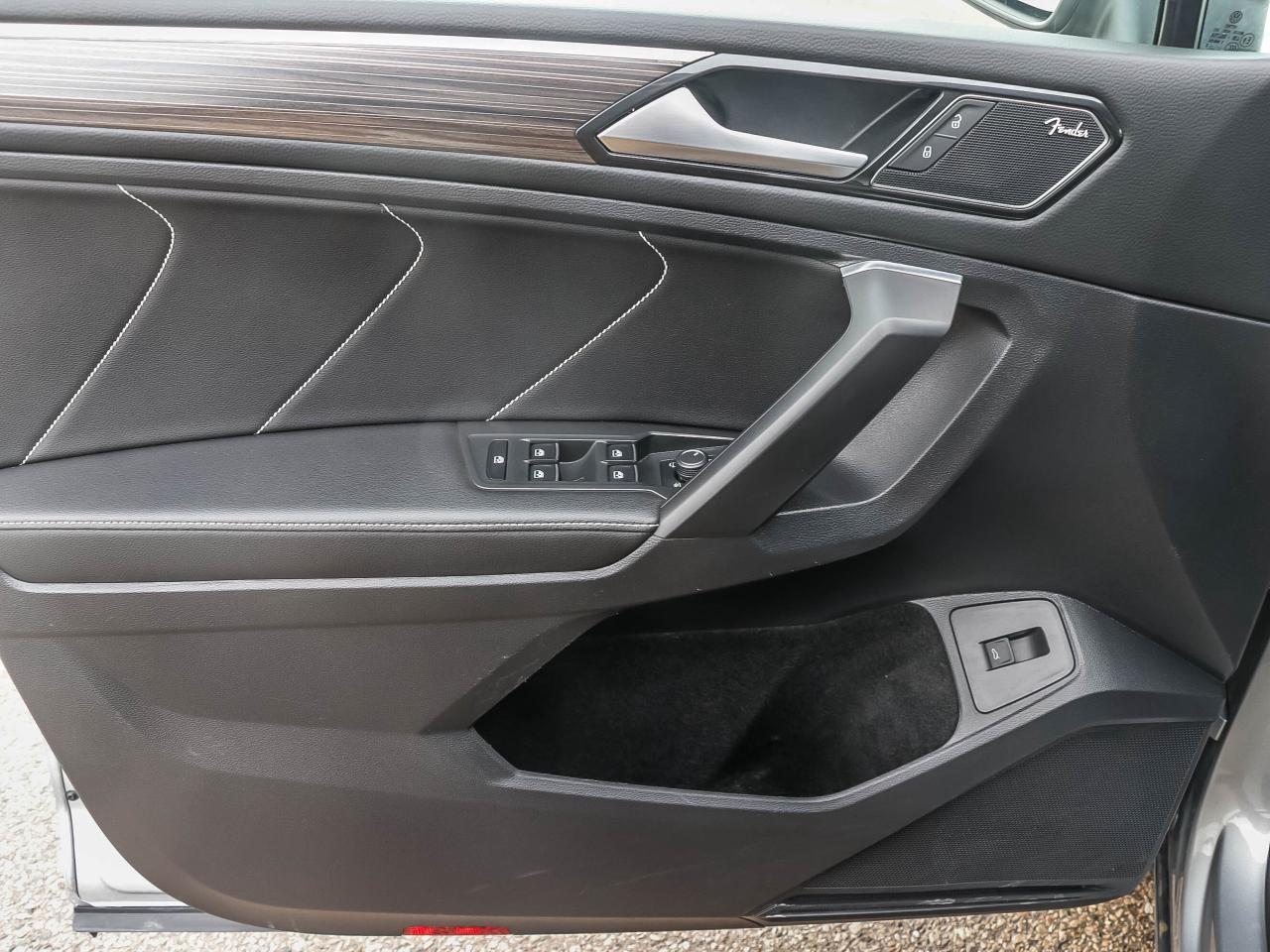 2022 Volkswagen Tiguan HIGHLINE R-LINE 4MOTION Photo