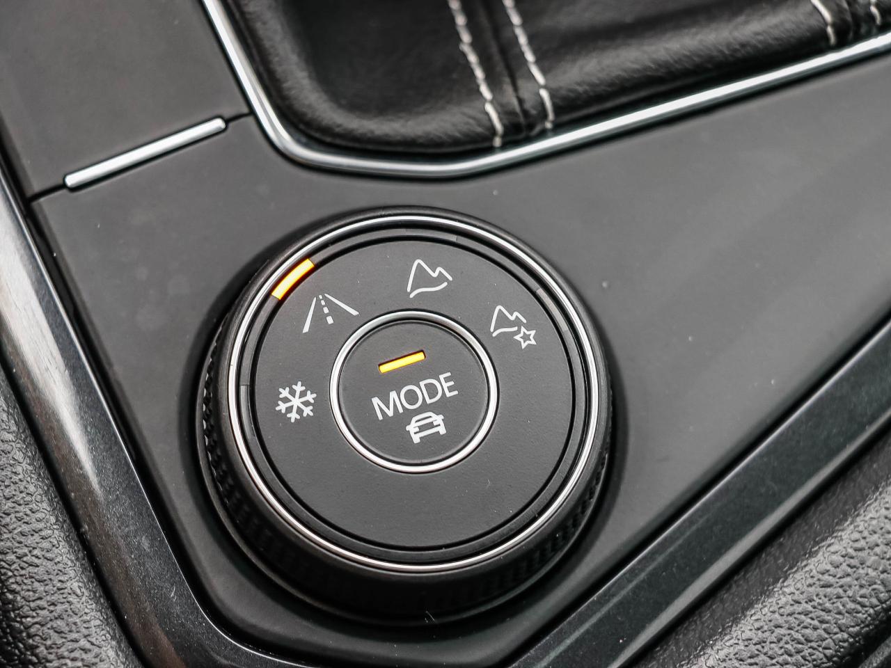 2022 Volkswagen Tiguan HIGHLINE R-LINE 4MOTION Photo