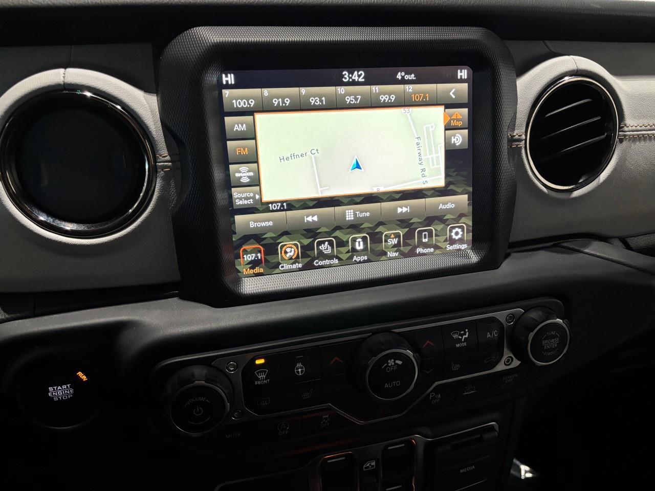 2023 Jeep Gladiator Overland Photo