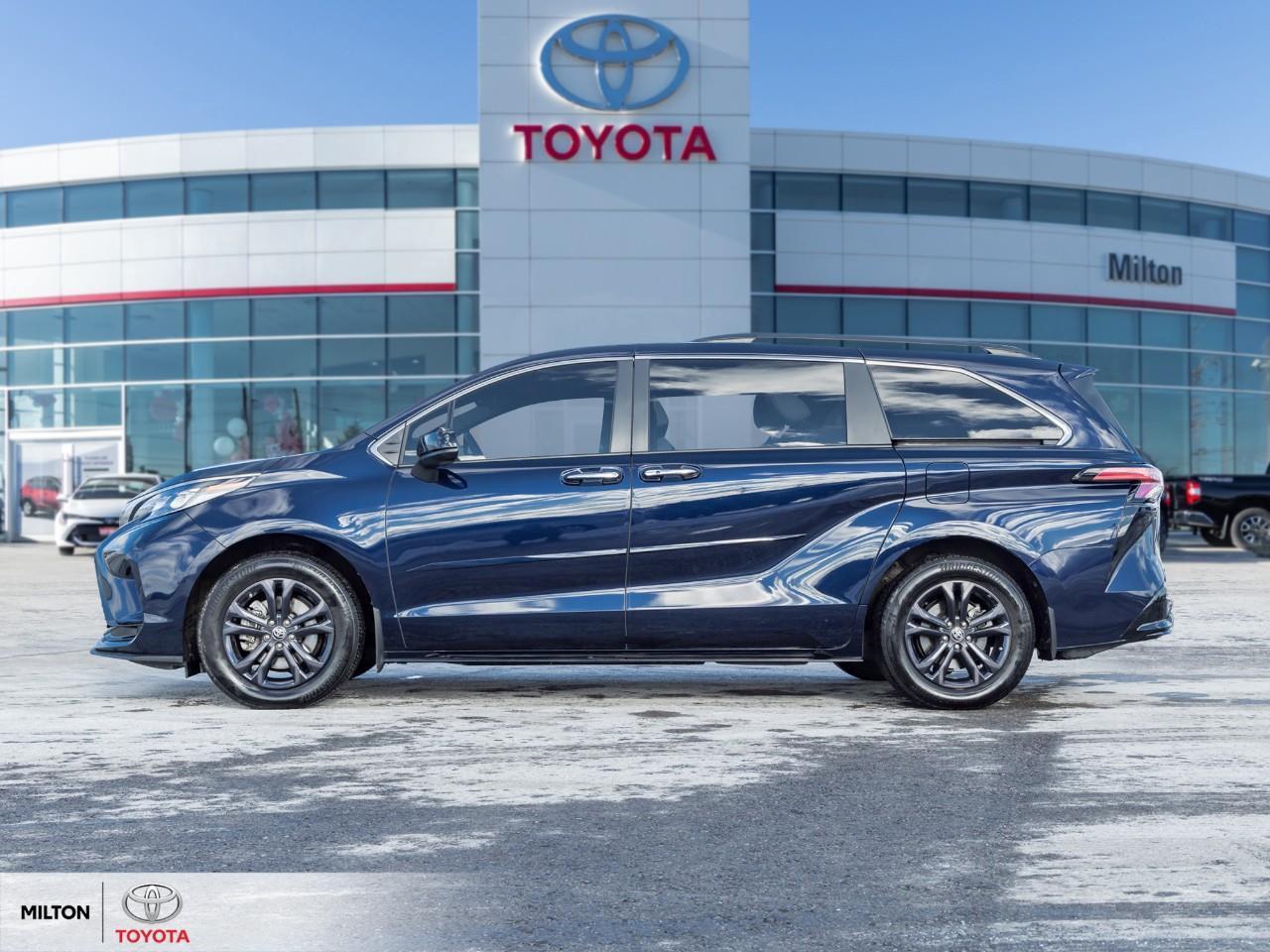 2024 Toyota Sienna LEATHER NAVIGATION BLIND SPOT SUNROOF REMOTE CONNE Photo