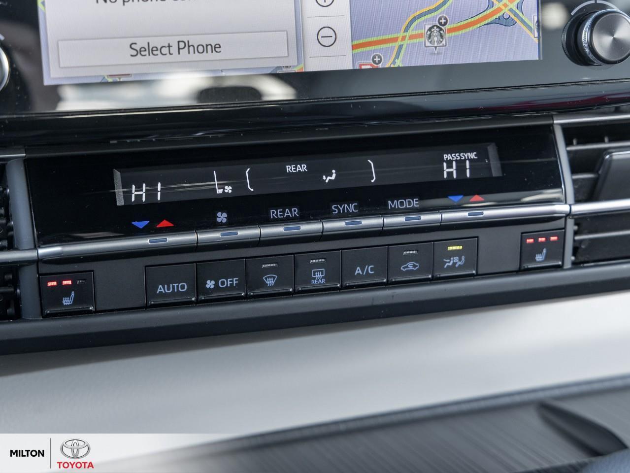 2024 Toyota Sienna LEATHER NAVIGATION BLIND SPOT SUNROOF REMOTE CONNE Photo