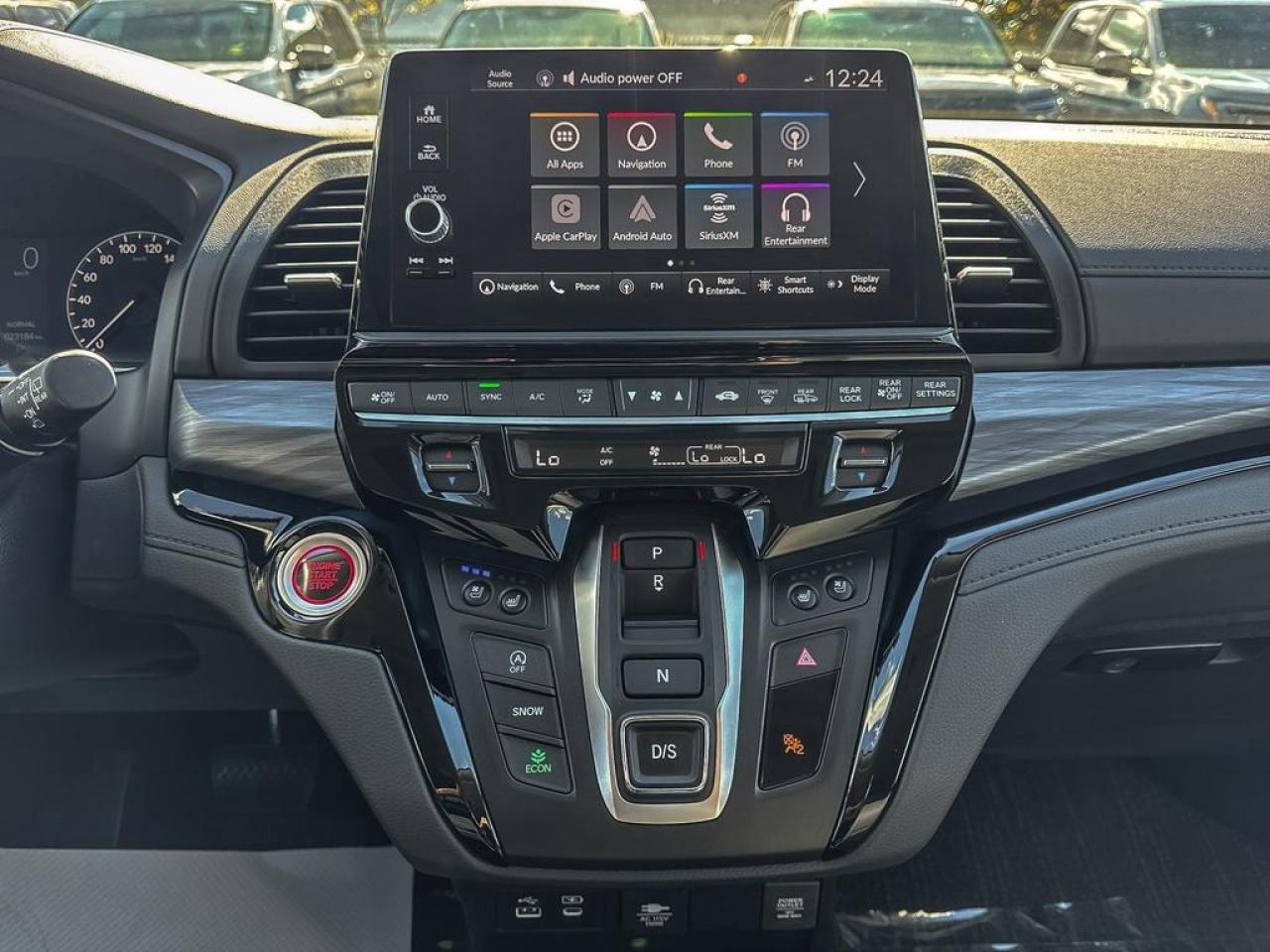 2025 Honda Odyssey Touring Photo