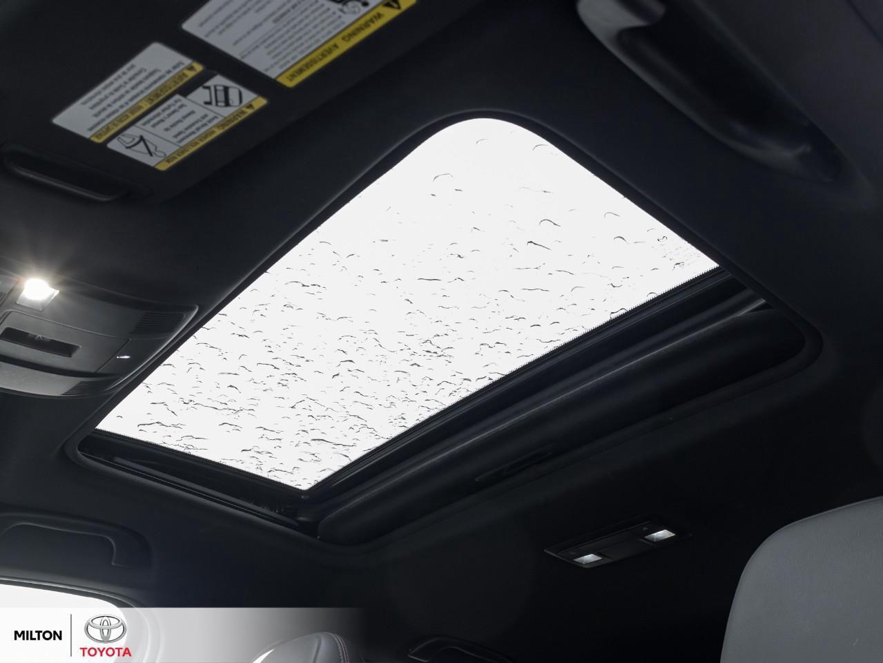 2022 Mazda CX-5 LEATHER NAVIGATION POWER SEATS SUNROOF ONE OWNER N Photo